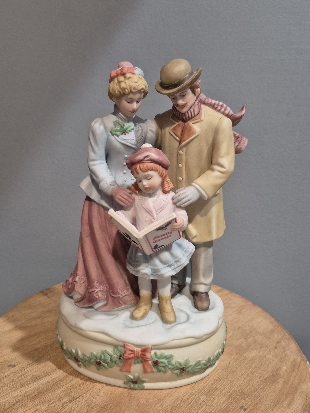 Vintage Enesco "Sweet Sounds of Christmas" Musical Figurine With Original Box